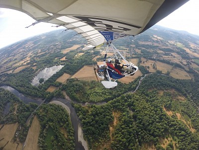 Vol en ulm au dessus de l’Allier