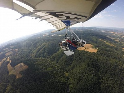 Survol montagne bourbonnaise